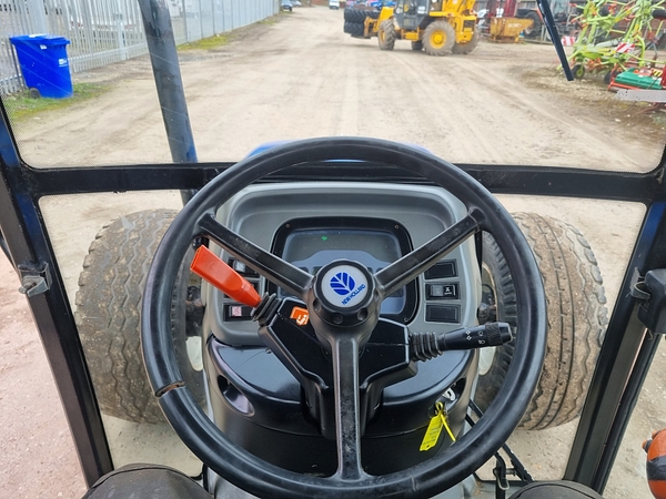 Chris Atkin & Son Ltd - New Holland TN 75S